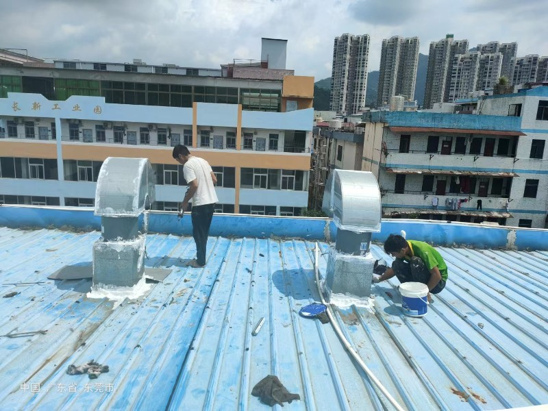 松江钢结构屋面涂料维修方法